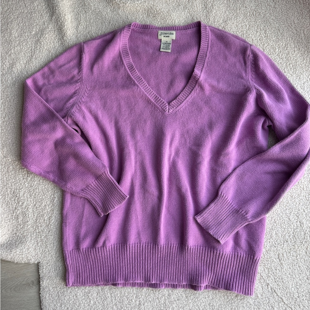 Women's Pink V-Neck Sweater